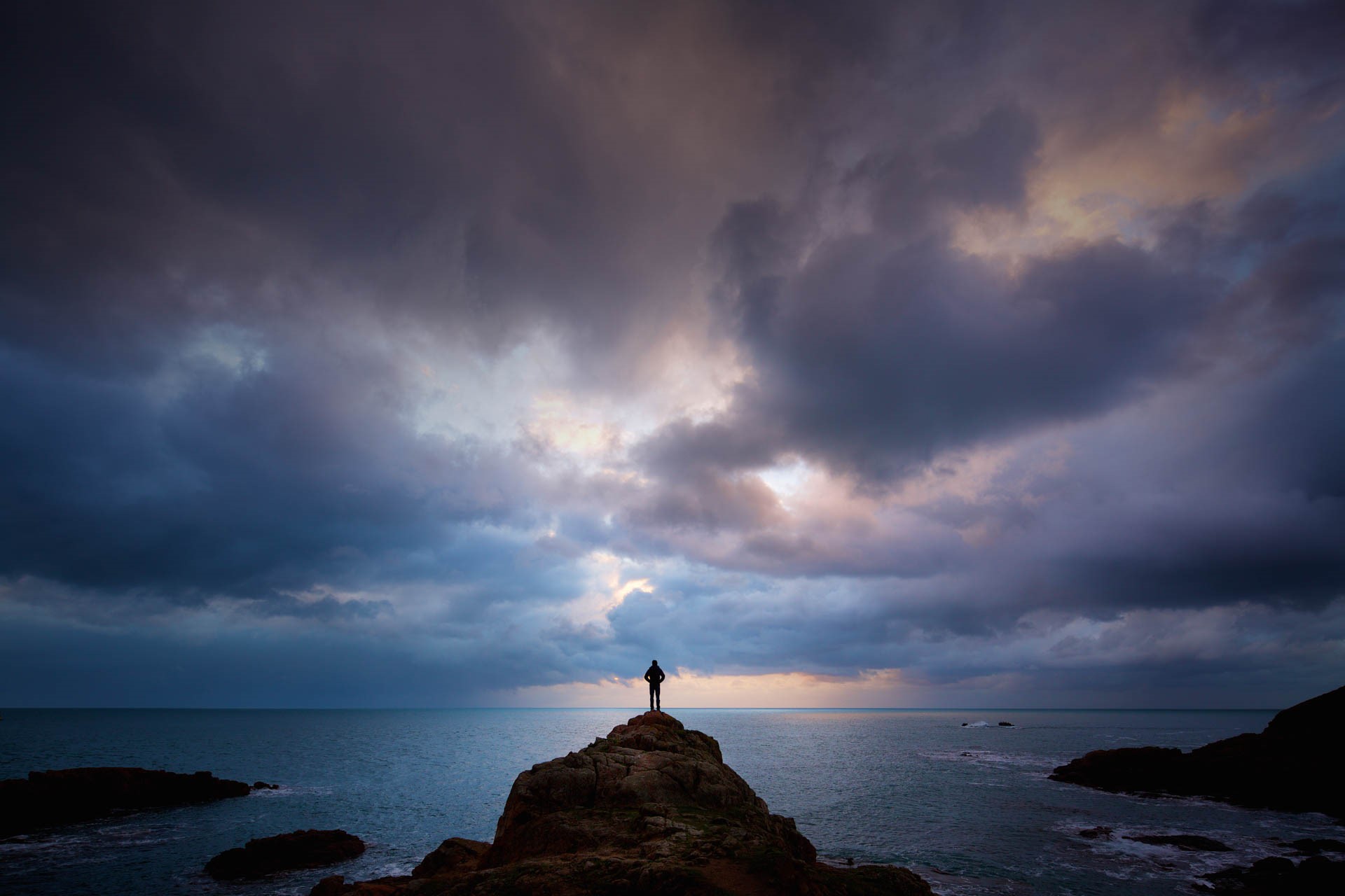 Watching the Winter Light Forming