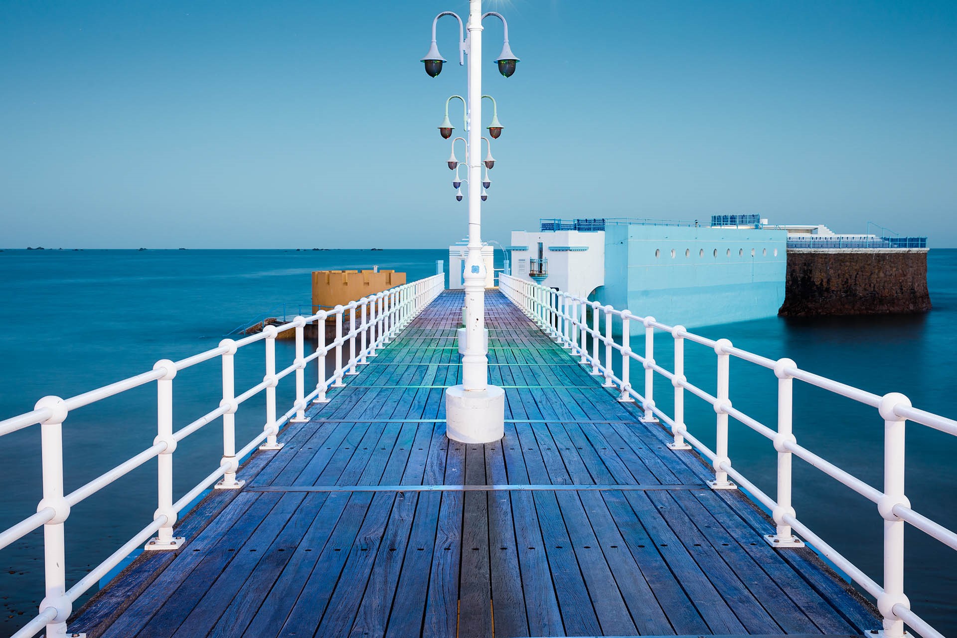 Harve Des Pas boardwalk